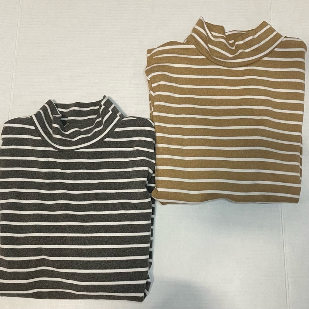 YUNA turtleneck sweatshirt gray,white and brown,white size S/M bundle